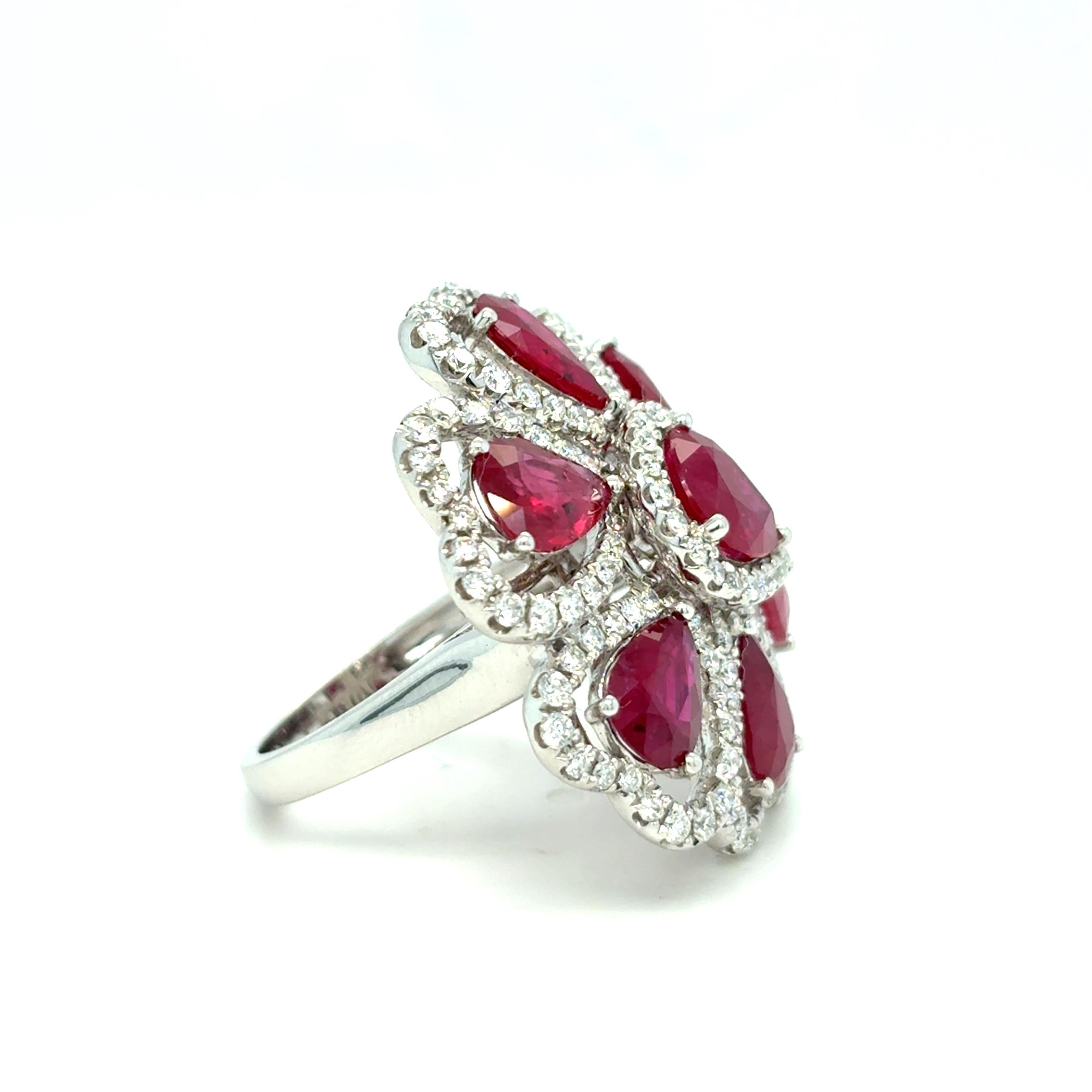 8.17 Karat Rubin-Diamant-Cocktailring im Zustand „Neu“ im Angebot in Trumbull, CT