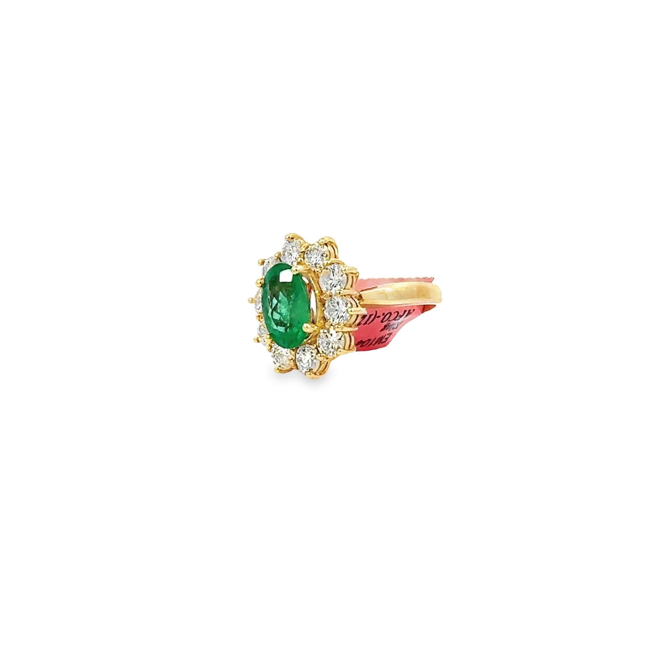 Modern (8173) Diamonds and Emerald Ring For Sale