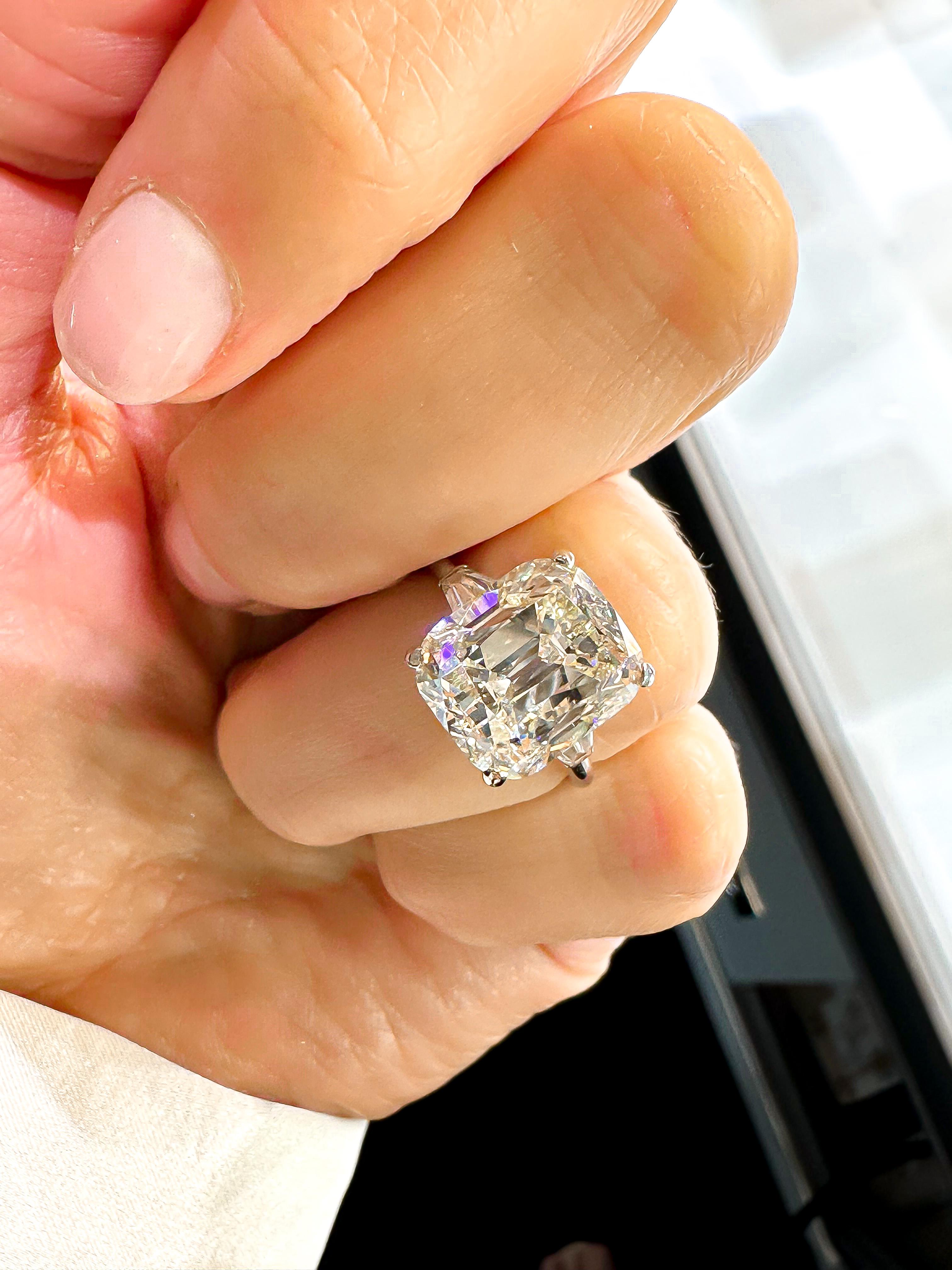 Bague de fiançailles GIA, diamant coussin taille vieille mine de 8,17 carats, couleur L, pureté SI2 Pour femmes en vente