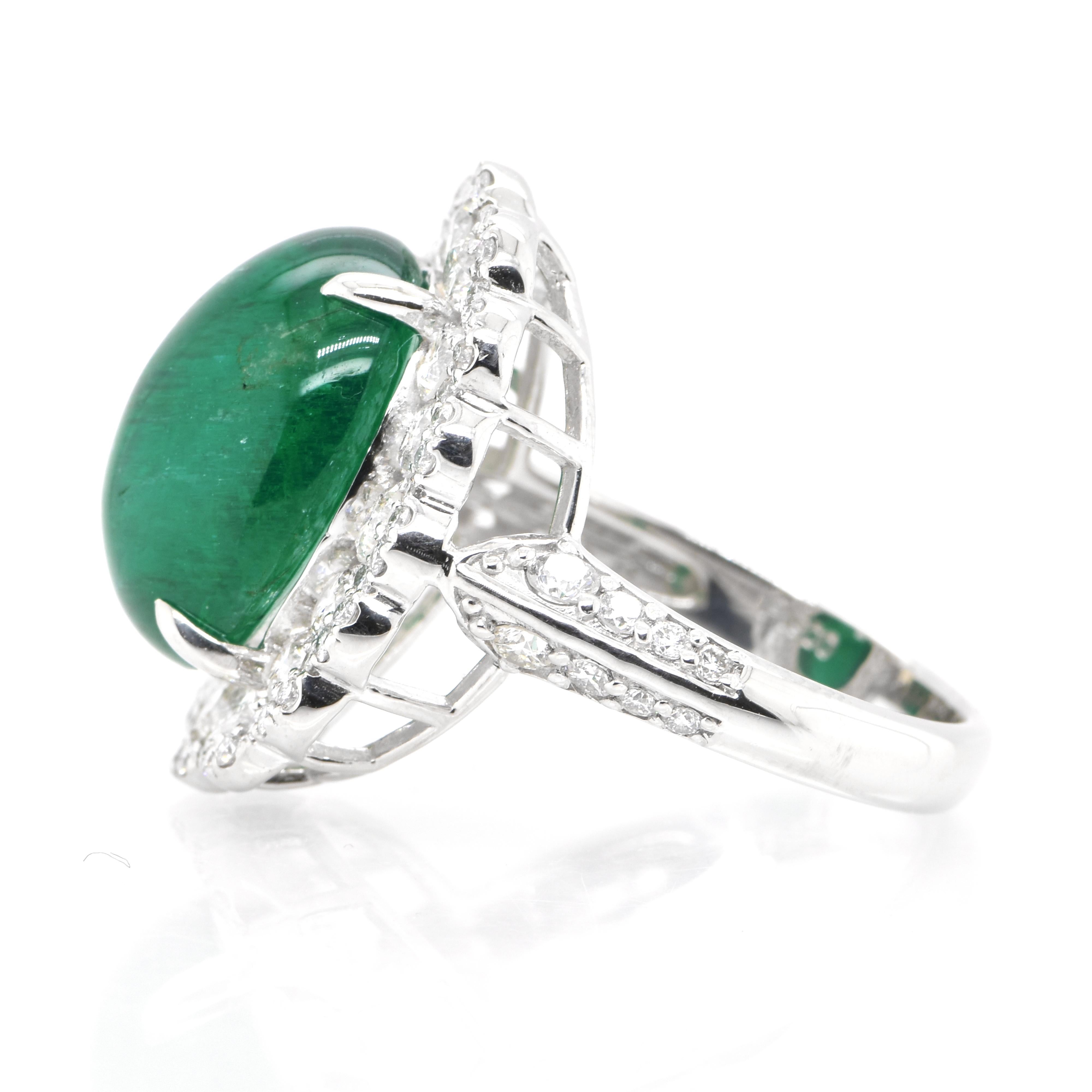 8.18 Carat Natural African Emerald Cabochon and Diamond Ring Set in Platinum In New Condition For Sale In Tokyo, JP
