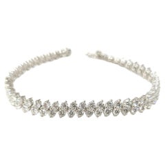 Bracelet tennis double en or blanc 18 carats avec diamants ronds de 8,18 carats au total