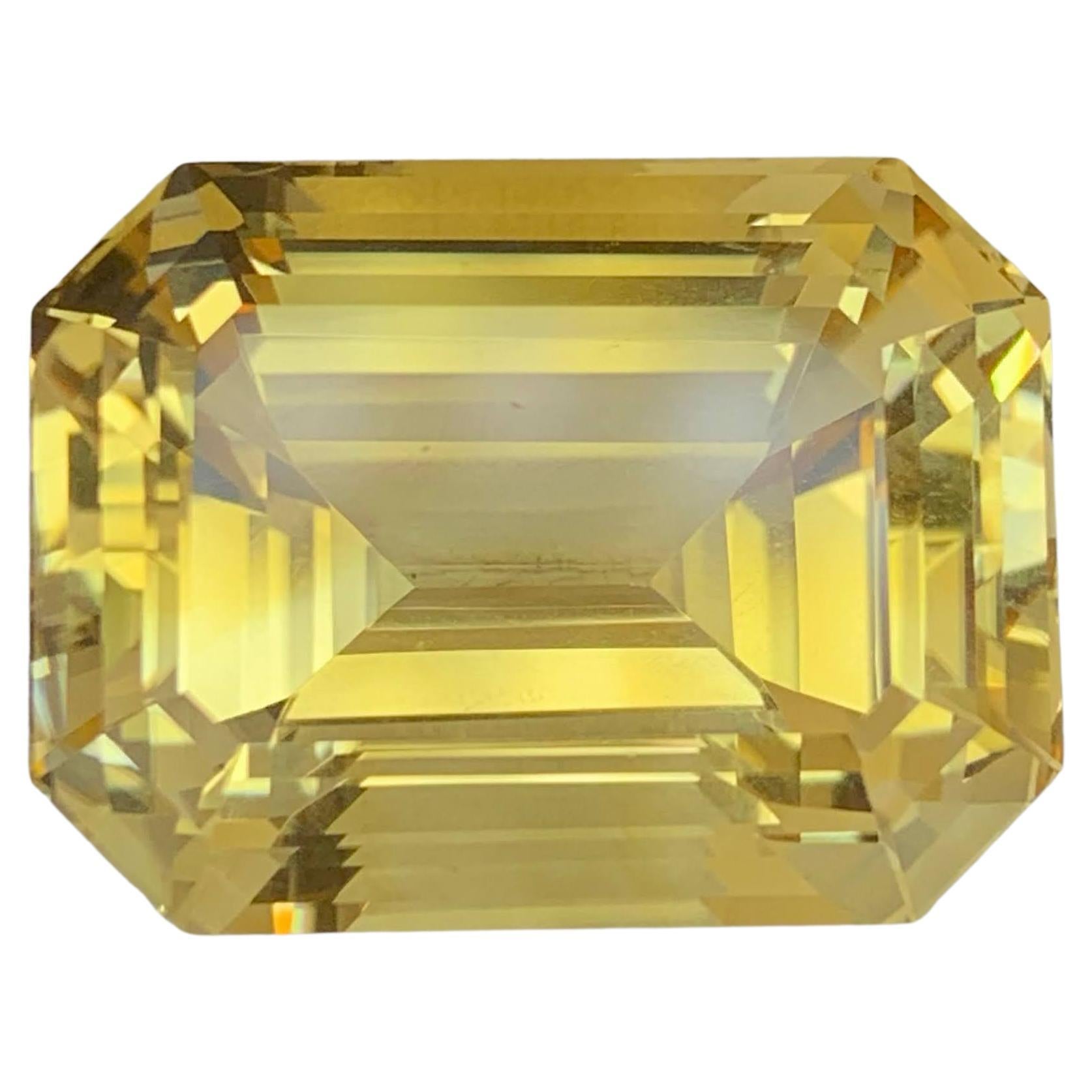 81,85 Karat Natürlicher Loser Gelber Goldener Citrin Smaragdschliff Brasilianischer Edelstein