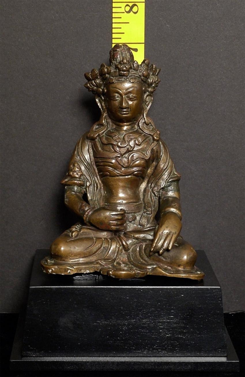 Rare type 18thC Tibetan Buddha or Bodhisattva. 5.25