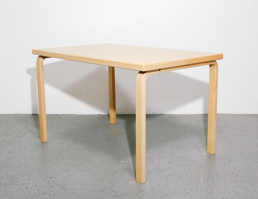 '81B' dining table designed by Alvar Aalto in 1935 for Artek, Finland. All-birch construction. 2004 production year. Signed.