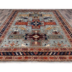 8'1 "x10' Tappeto orientale grigio d'ispirazione armena con disegno caucasico annodato a mano