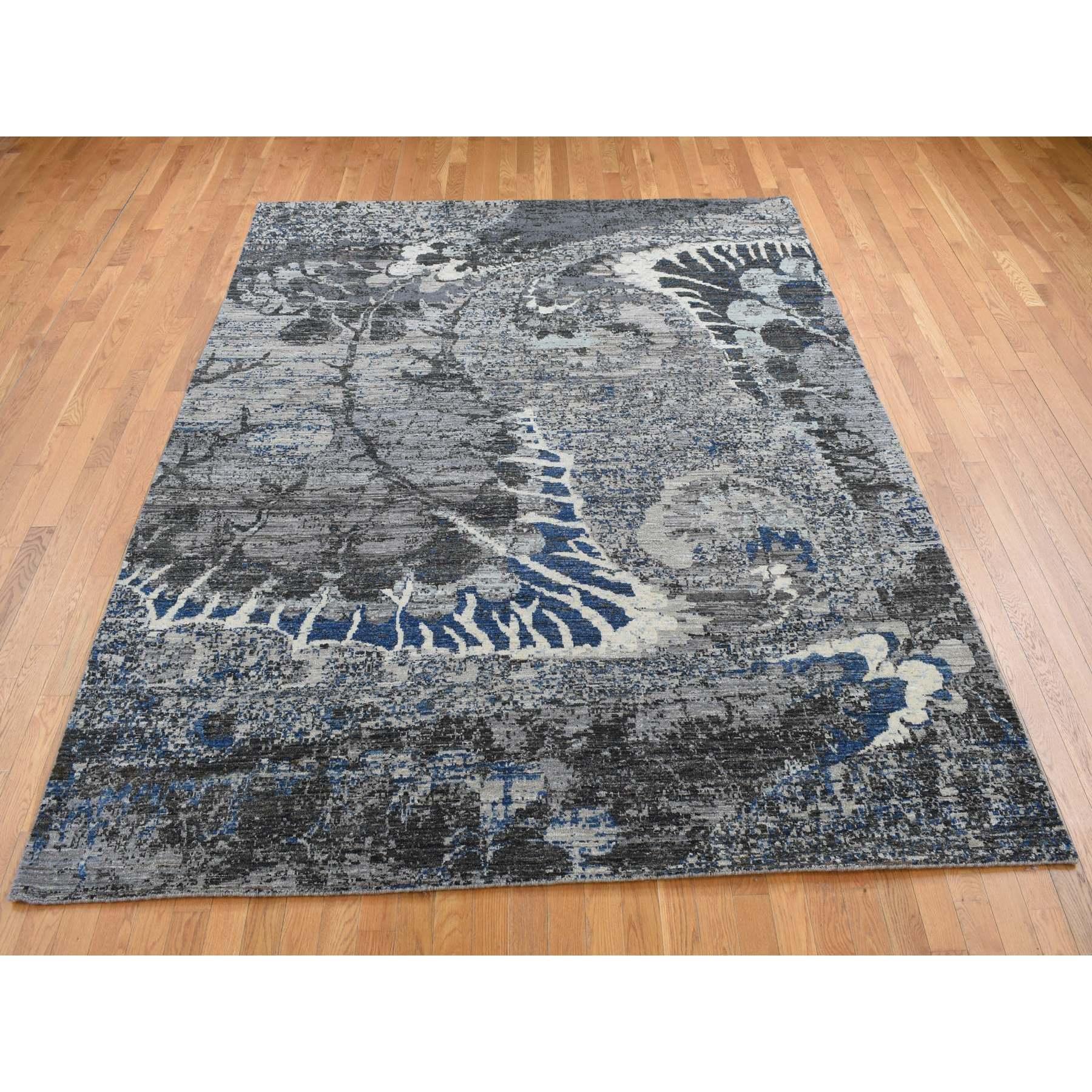 Gris nuage, motif de fleurs brisées, pure laine, design abstrait, noué à la main, tapis oriental
Matières premières : Laine
Latex : Pas de poils 
hauteur : 0,25 pouces
Style : Transitionnel
Couleur primaire : Gris
Couleurs secondaires : Noir, Bleu,