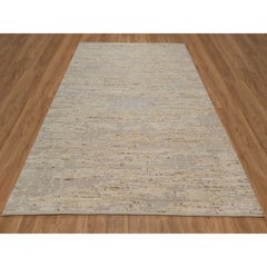 8'1"x10'2" Ivory Modern Design Textured Pure Wool Hand Knotted Oriental Rug