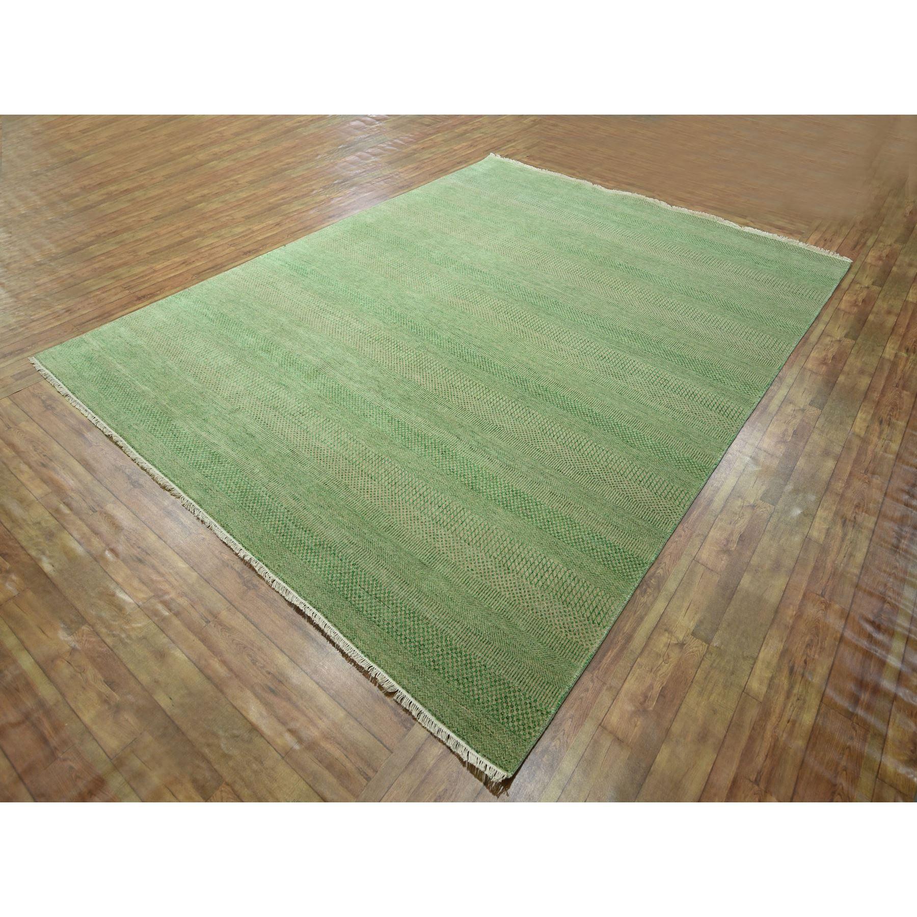 Alfombra Oriental de Lana y Seda Anudada a Mano con Diseño Moderno de Hierba Verde de 8'1 