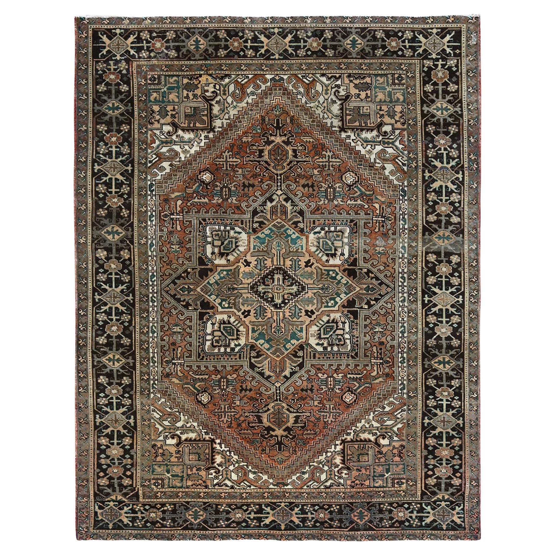8'1"x10'6" Koralle Farbe Vintage Persischer Heriz Slight Wear Handgeknüpfter Wollteppich