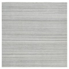 8
1 "x8
1" Grauer handgewebter, ungefärbter Teppich aus natürlicher Wolle, modernes Design, quadratisch