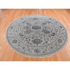 8'1"x8'1" Gray, Heriz Design, Wool and Silk, Hand Knotted Round Rug