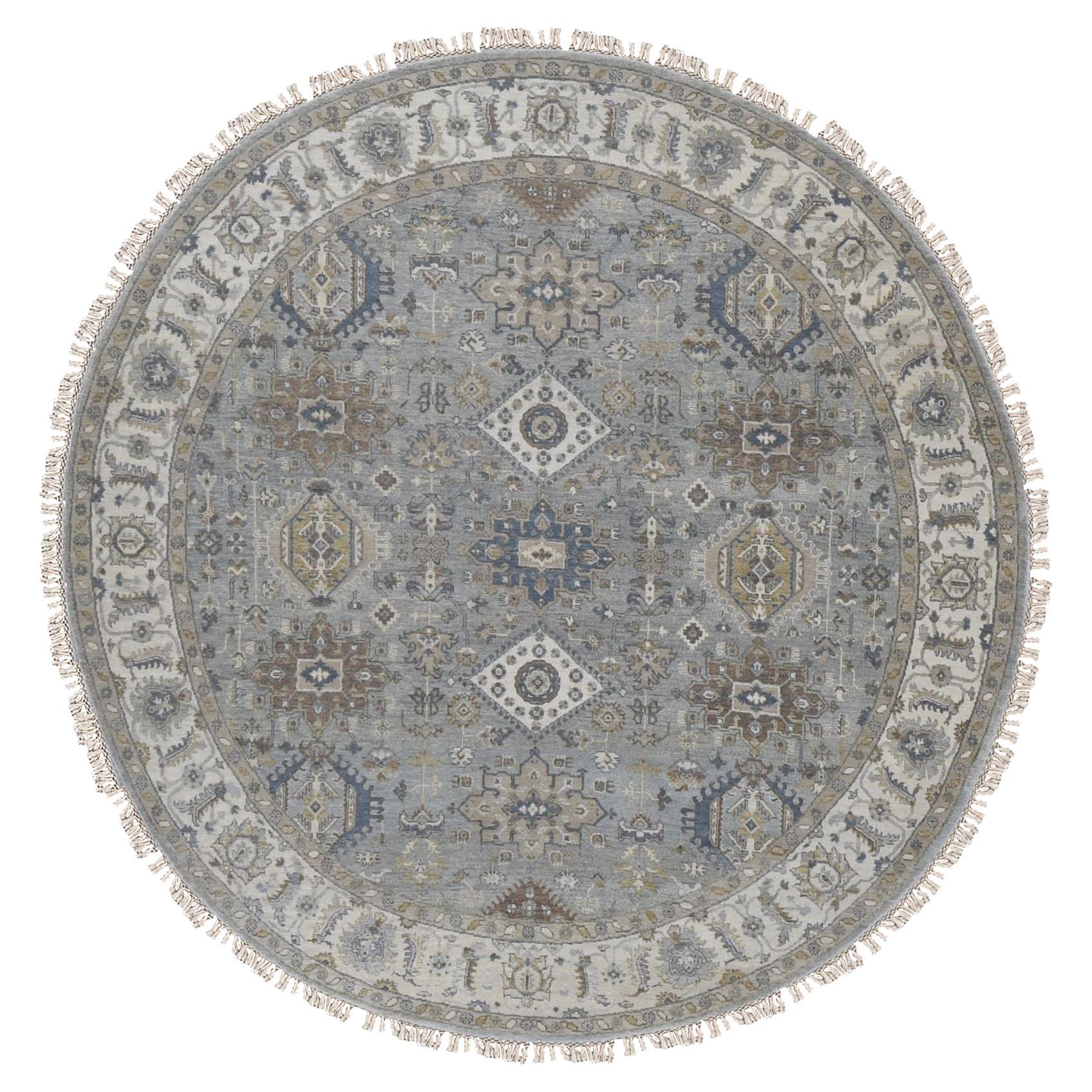 8'1"x8'1" Old Silver Gray, Karajeh Design, reine Wolle, handgeknüpfter, runder Teppich