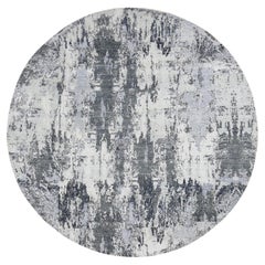 8'1 "x8'1" Smokey Gray Abstract Design Tappeto rotondo annodato a mano in lana e pura seta