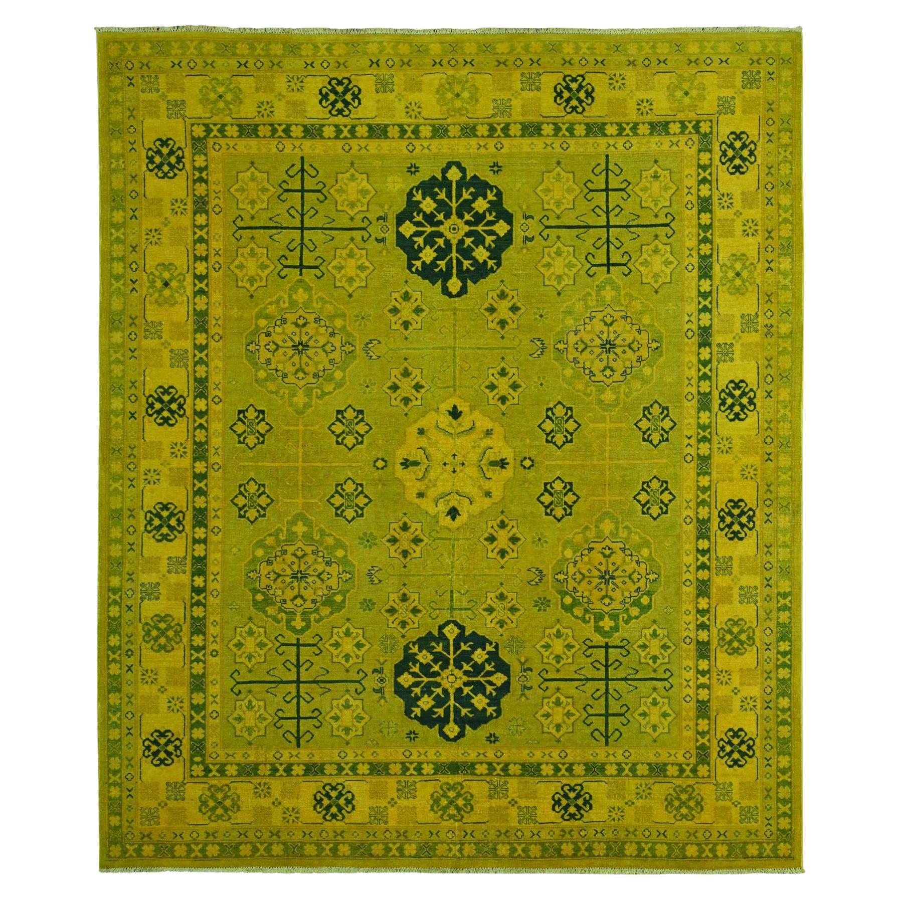 8'1 "x9'5" Laine surteinte jaune d'or Kazak Star Design Rugs noués à la main en vente