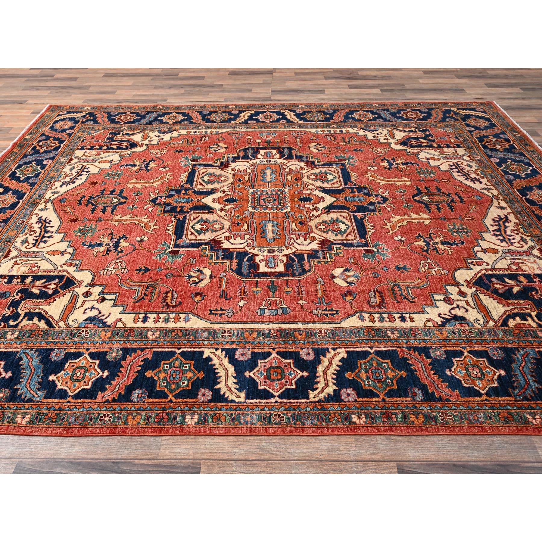 Noué à la main 8'1 