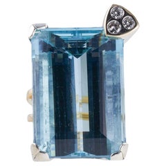 Vintage 82 Carat Aquamarine Diamond Gold Cocktail Ring