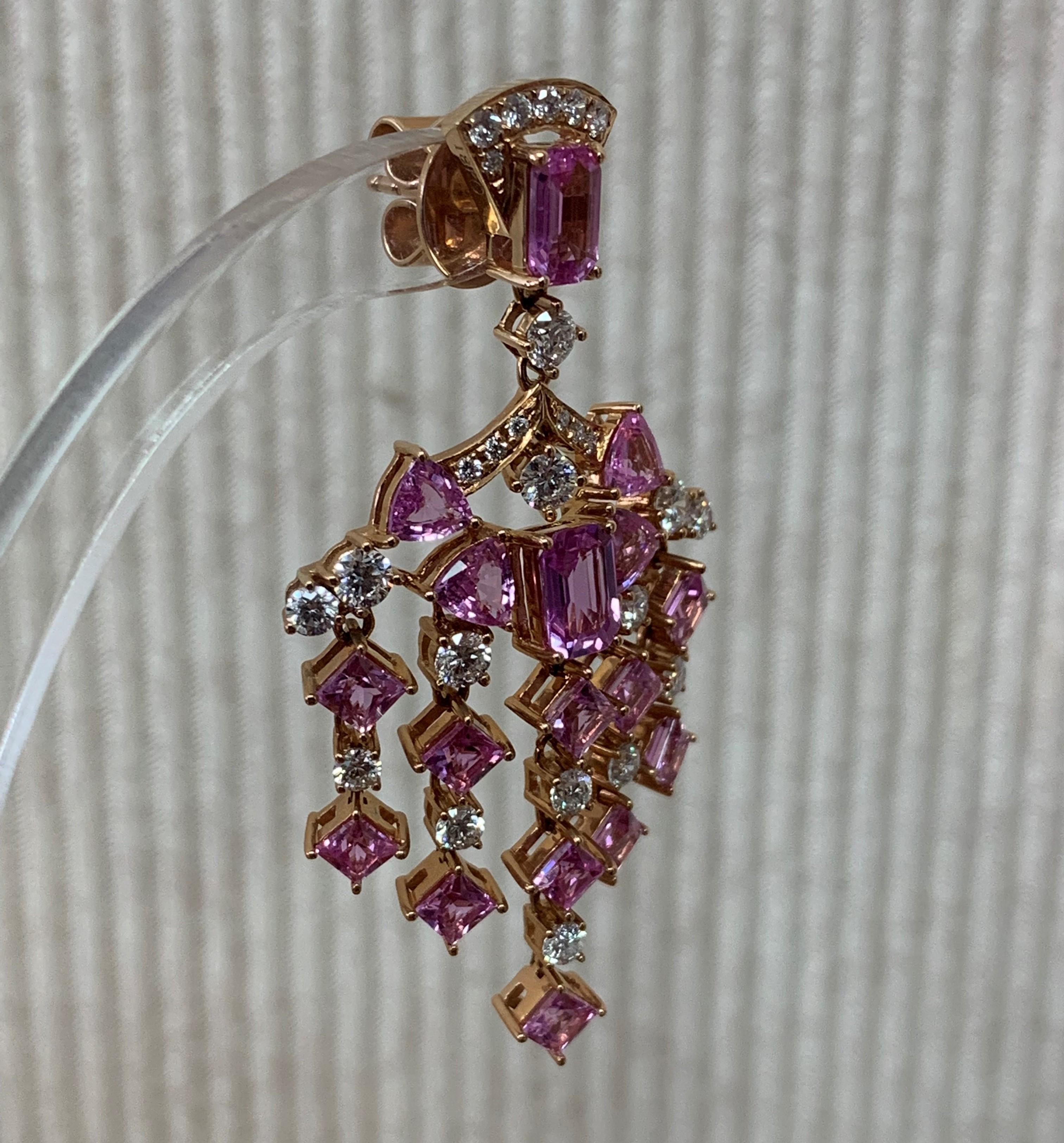 Contemporary 8.2 Carat Pink Sapphire & Diamond Earring in 18 Karat Rose Gold  For Sale