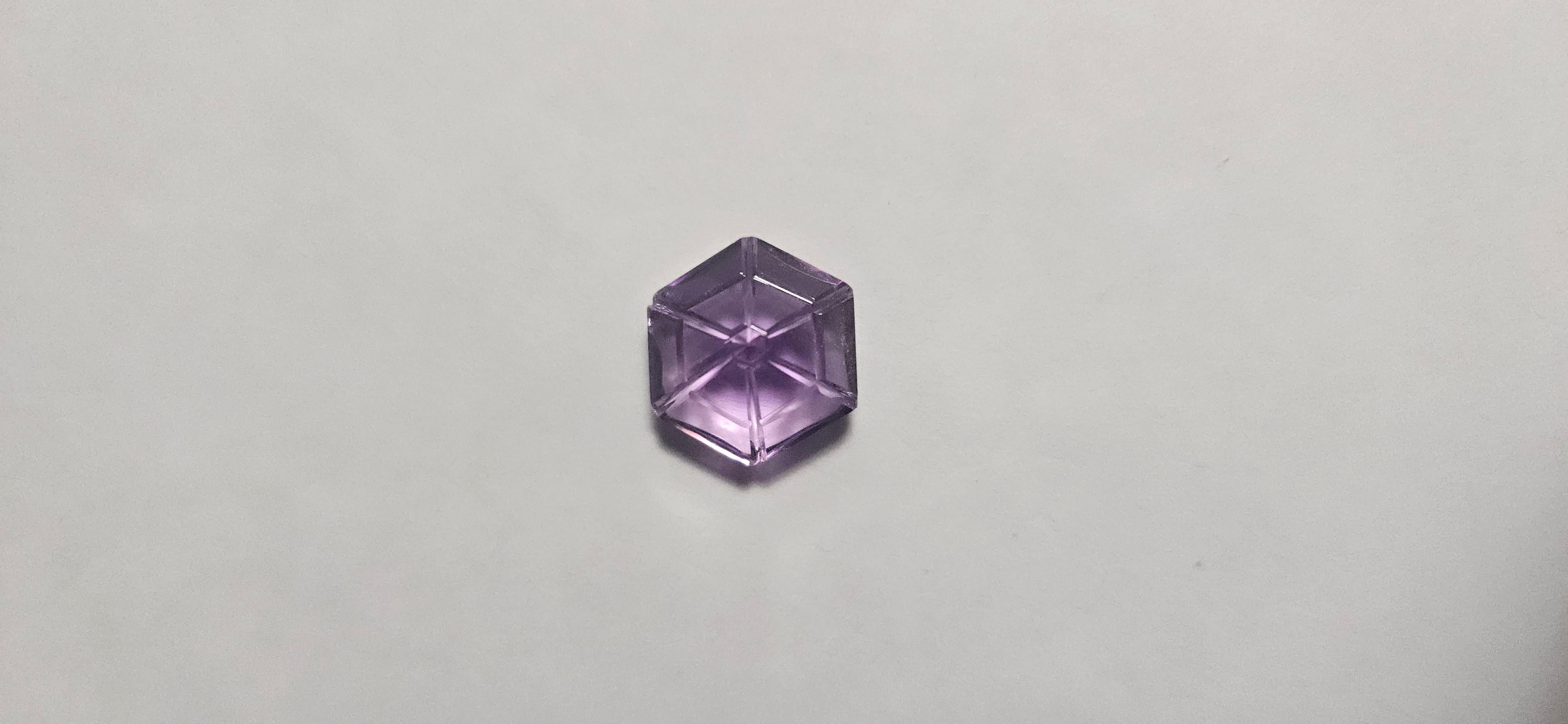 8.2 Ct Natural Brazil Amethyst Hexagon Fantasy Cut Natural 13X13 en Nuevo estado para la venta en Warren, NJ
