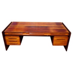 Scrivania Dyrlund in palissandro di Svend Dyrlund