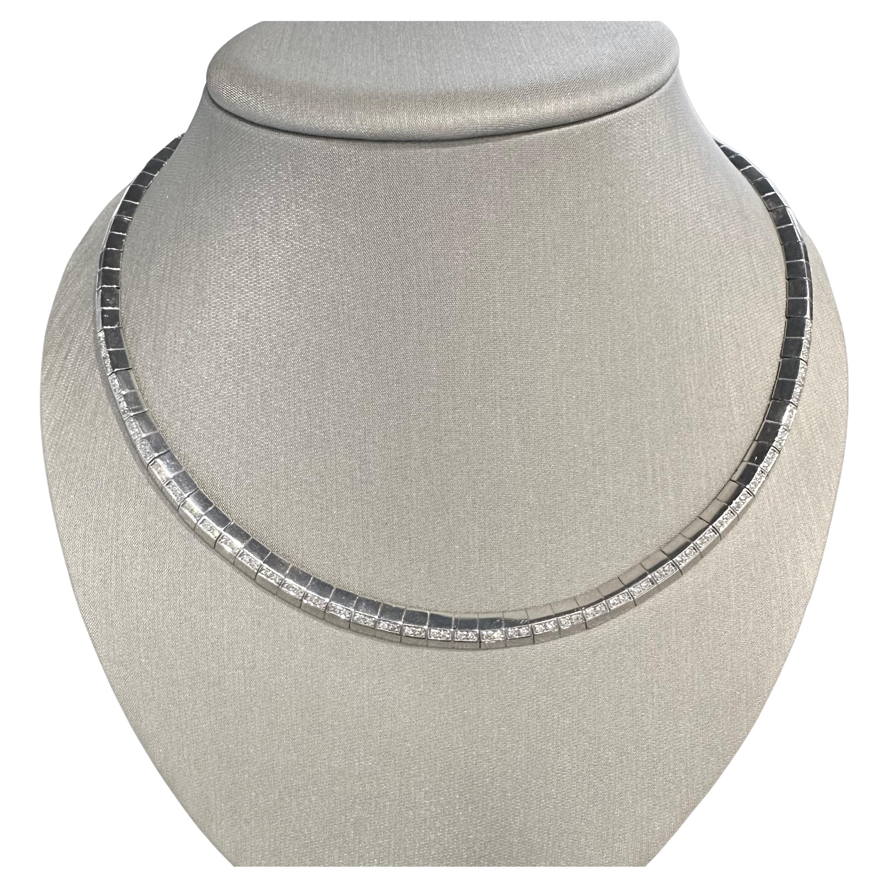 82 Round Diamond Chocker Necklace in 18K White Gold For Sale