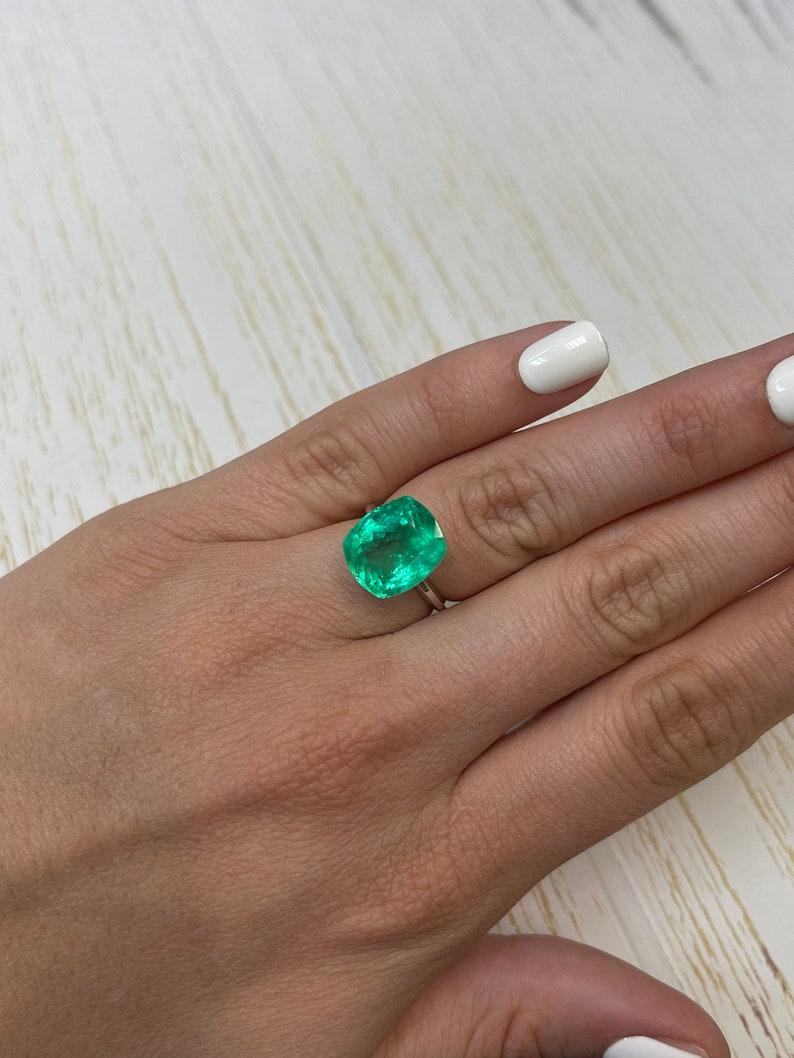 8.20 Carat 13.4x11.5 Muzo Green Colombian Emerald - Chivor Cushion Cut Gem For Sale 4