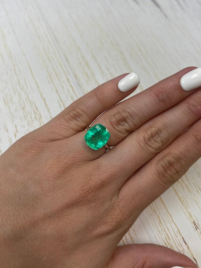 8.20 Carat 13.4x11.5 Muzo Green Colombian Emerald - Chivor Cushion Cut Gem For Sale 3