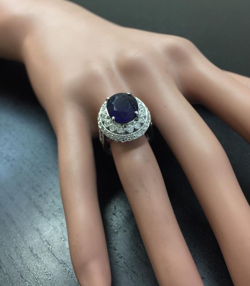 8.20 Carat Exquisite Natural Blue Sapphire and Diamond 14 Karat Solid White Gold For Sale 2