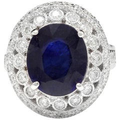 8.20 Carat Exquisite Natural Blue Sapphire and Diamond 14 Karat Solid White Gold