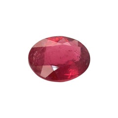 8.22 Carat Oval Cut Natural Rubellite Loose Gemstone (pierre précieuse en vrac)