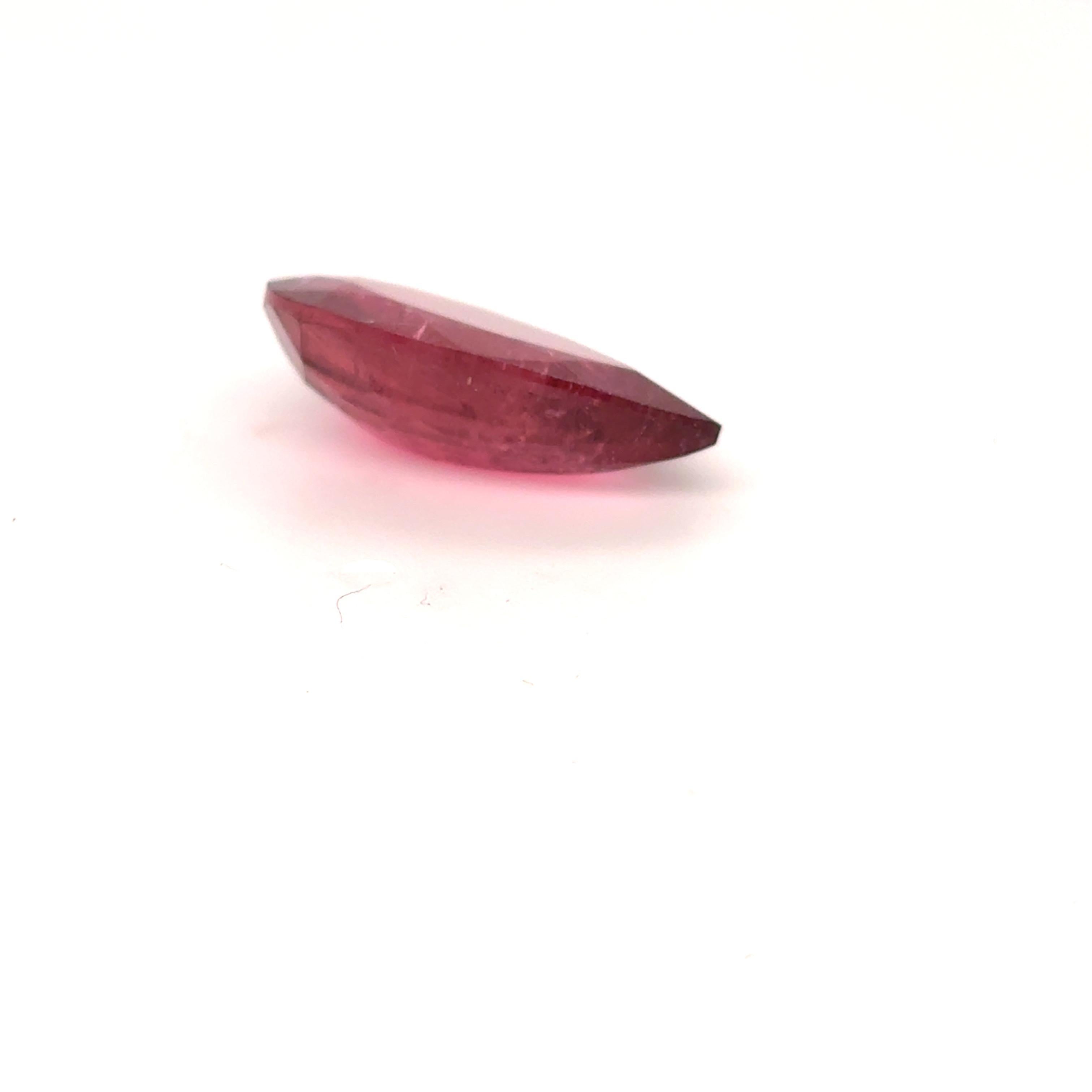 8,22 carati di rubellite naturale con taglio a pera in vendita 2