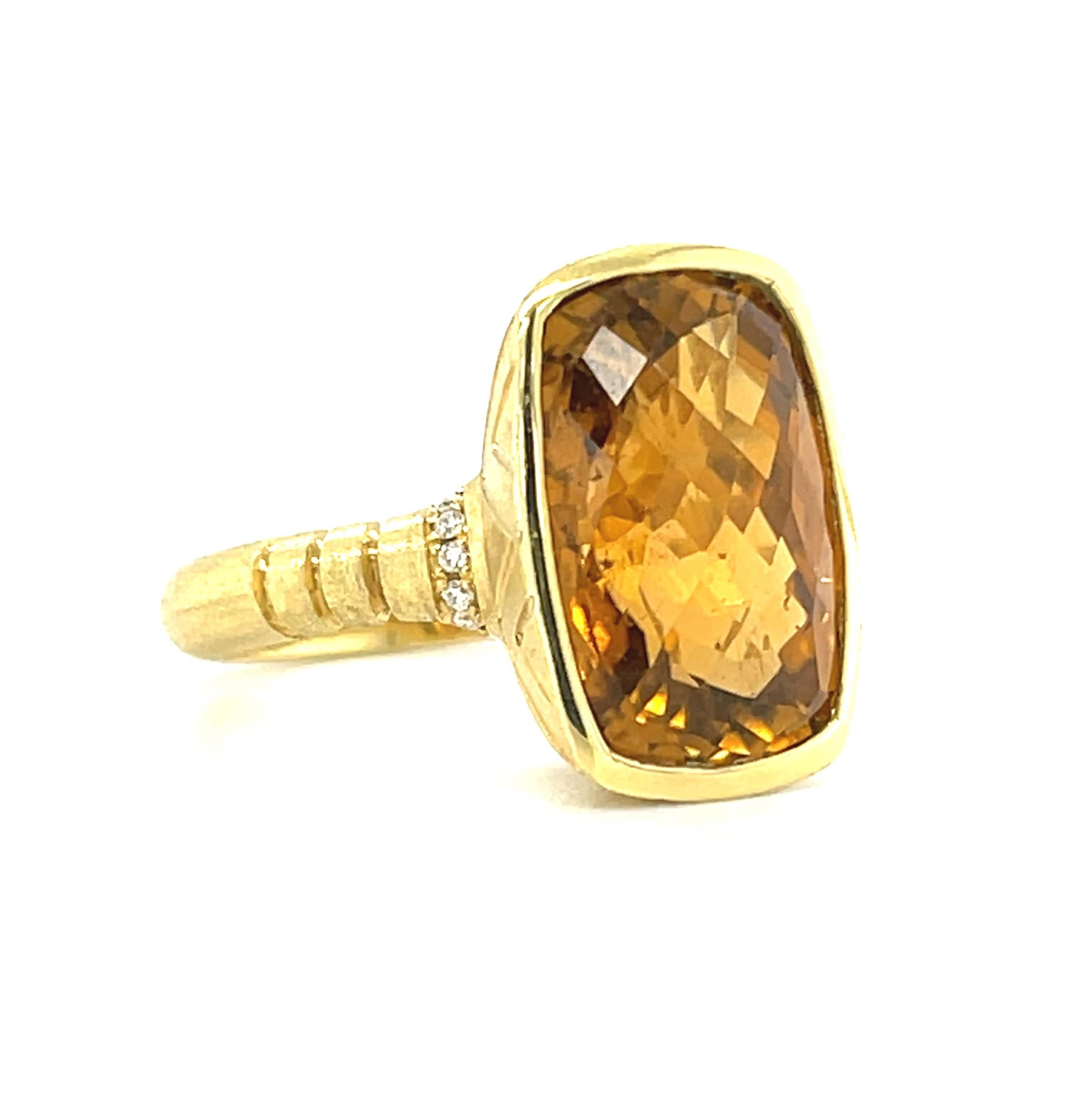 Artisan Golden Tourmaline and Diamond Ring in 18k Yellow Gold, 8.24 Carats For Sale