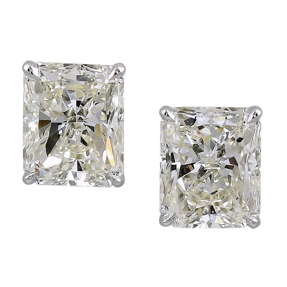 rectangle radiant cut diamond