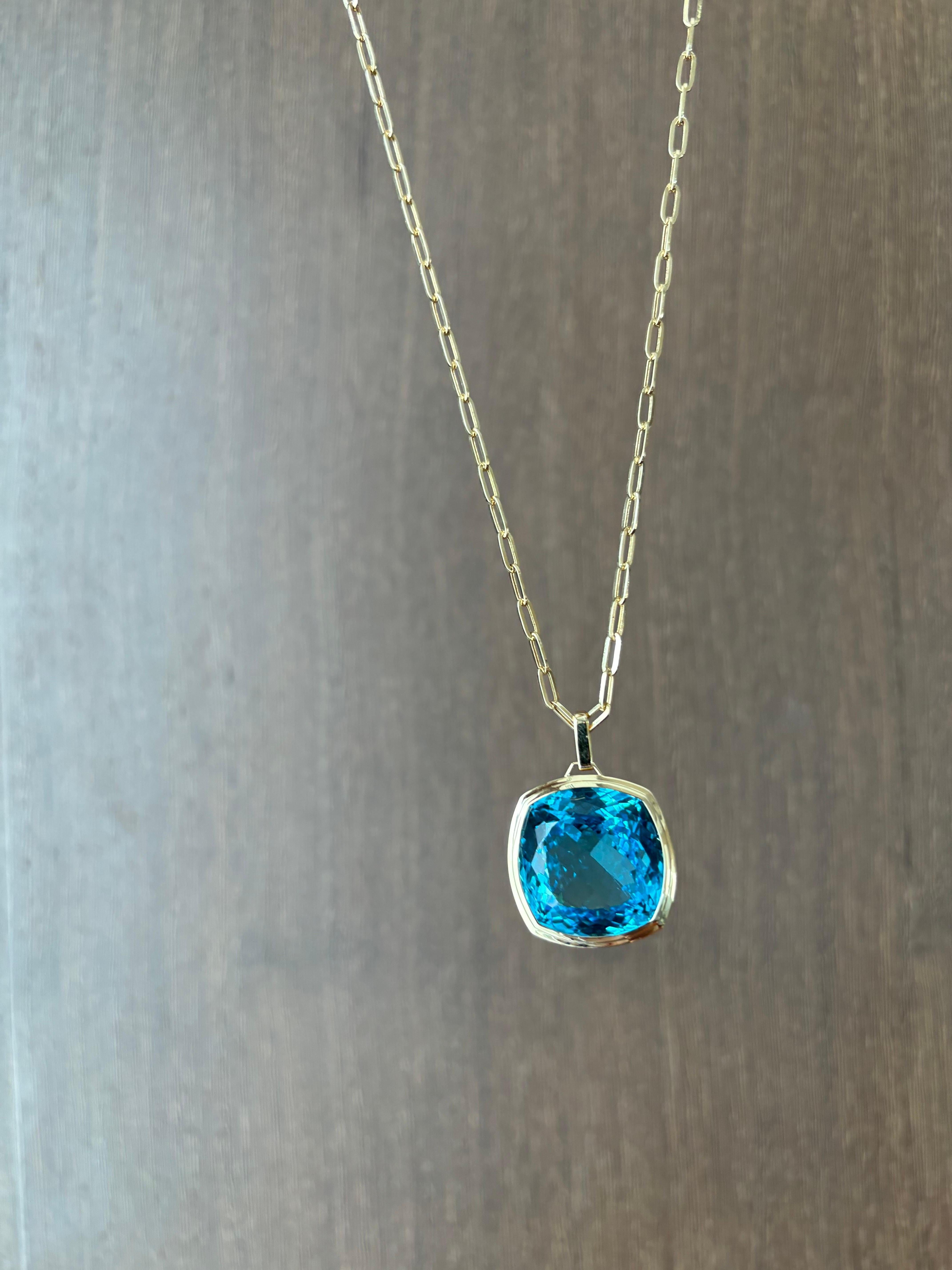 Women's or Men's 82.46 Carat Blue Topaz Pendant Necklace with Link Chain For Sale