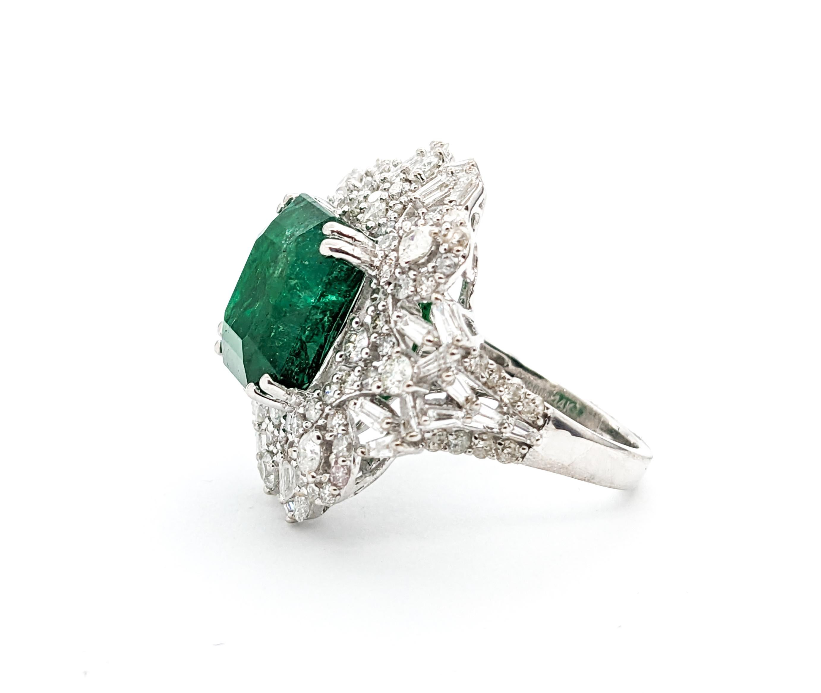 Contemporary 8.24ct Emerald & Diamond Cocktail Ring In White Gold For Sale