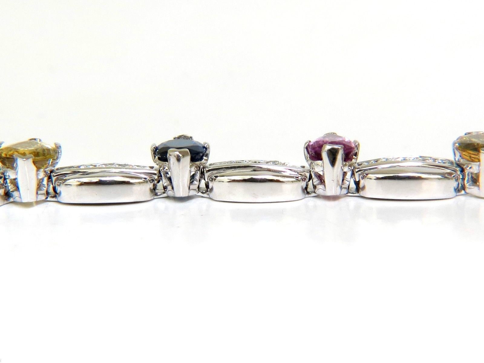 8.25 Carat Natural Fine Gem Vivid Colors Sapphire Diamond Bracelet 14 Karat For Sale 2