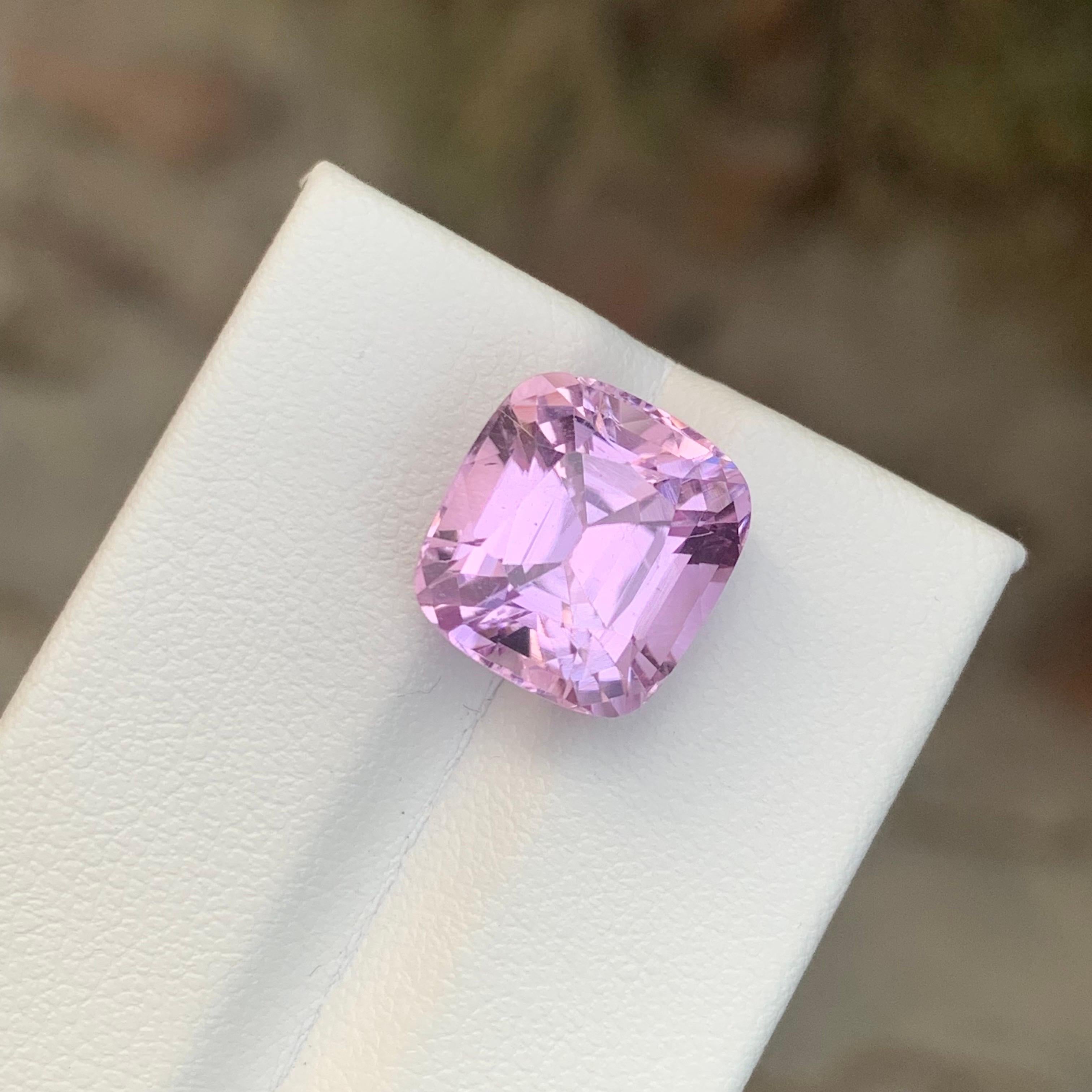 8.25 Carat Natural Loose Kunzite Cushion Shape Gemstone From Afghanistan For Sale 5