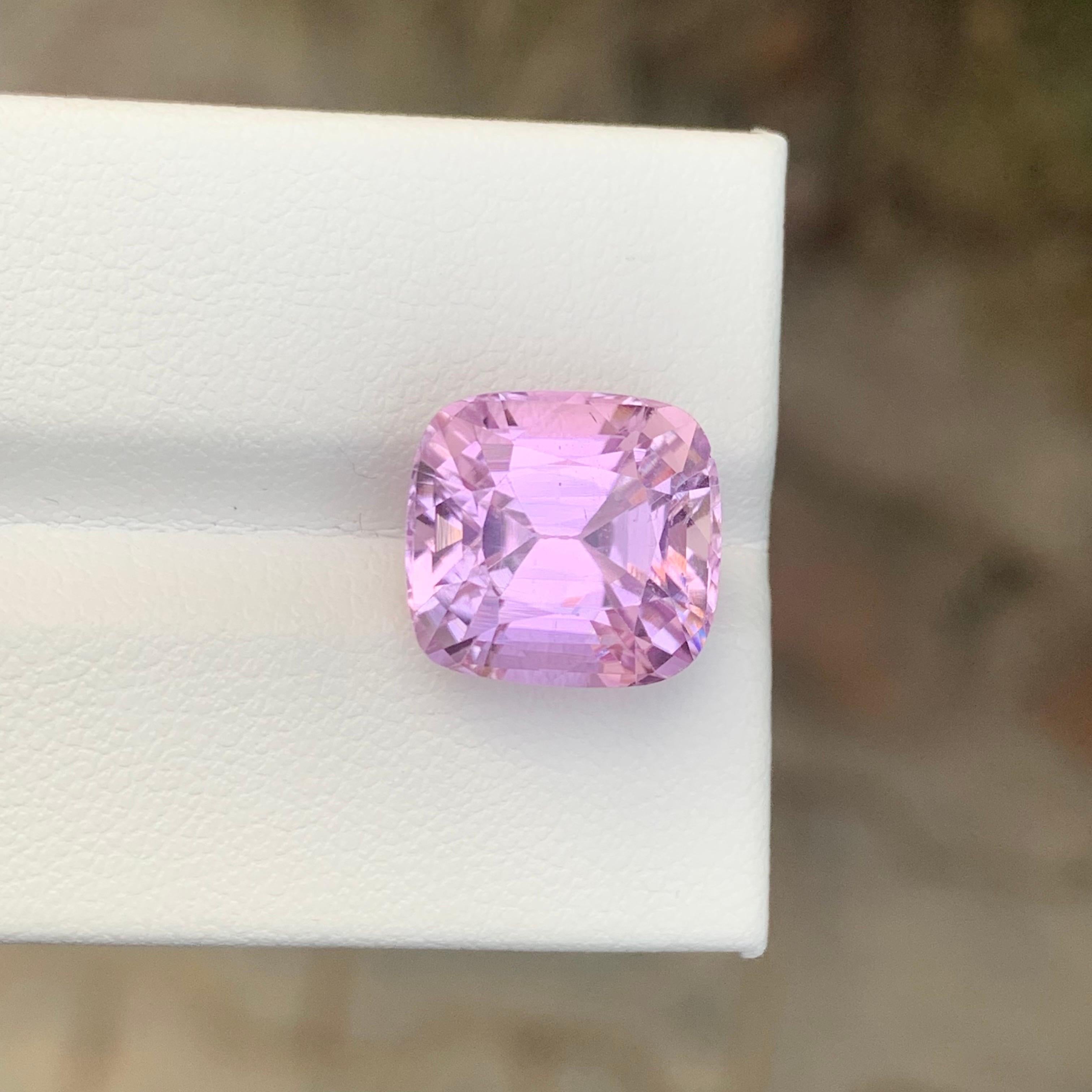 8.25 Carat Natural Loose Kunzite Cushion Shape Gemstone From Afghanistan For Sale 1