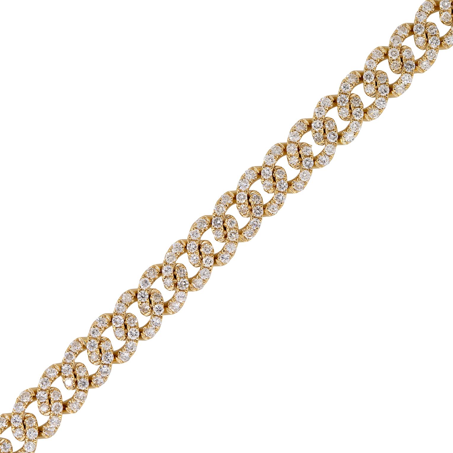 8.25 Carat Pave Diamond Cuban Link Necklace 18 Karat In Stock In Excellent Condition For Sale In Boca Raton, FL