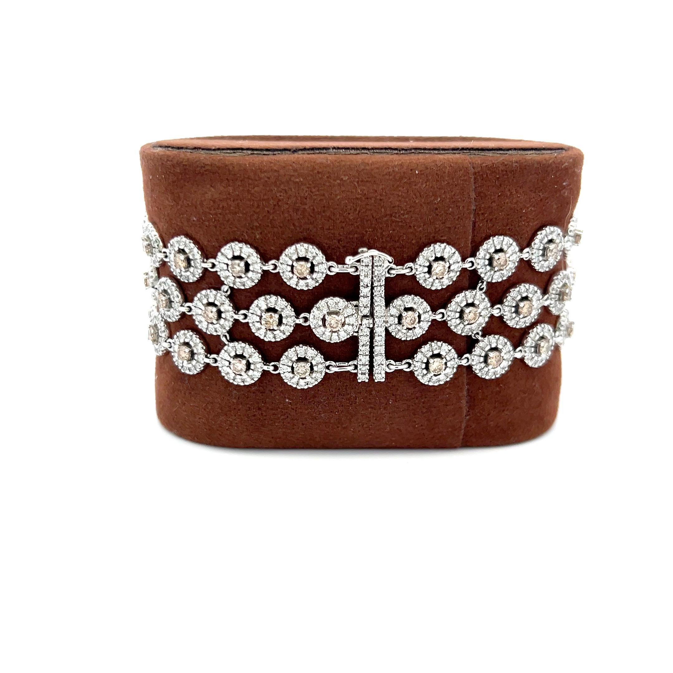 Round Cut 8.25 Carat Round Fancy Brown Diamond 18 Karat White Gold Link Bracelet For Sale