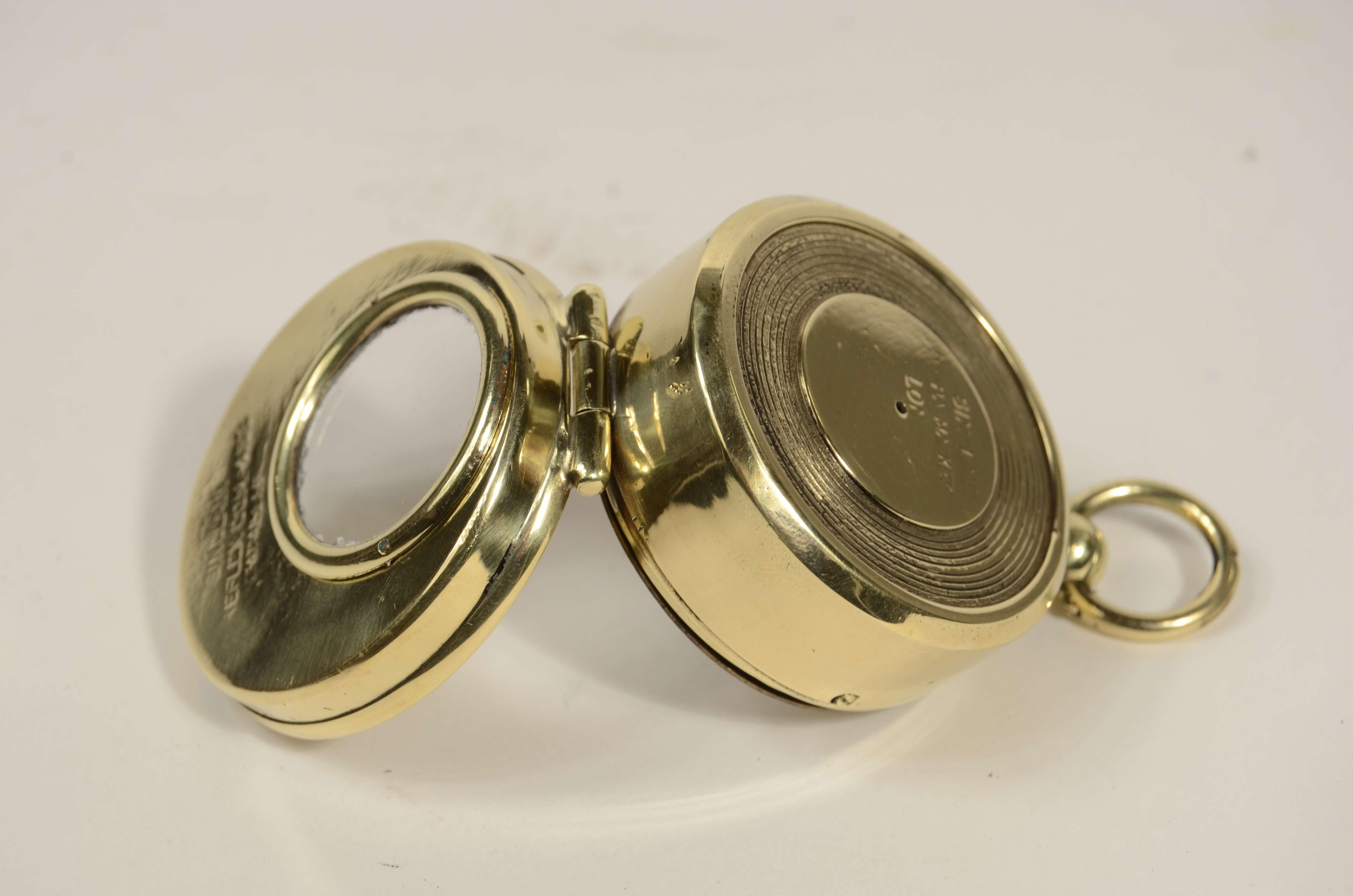 8253 Bussola da tasca a liquido da rilevamento firmata Sinclair Haymarket London in vendita 6