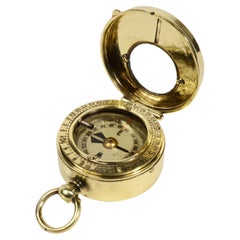 Antique 8253 Sinclair Haymarket London Signature Liquid Sensing Pocket Compass