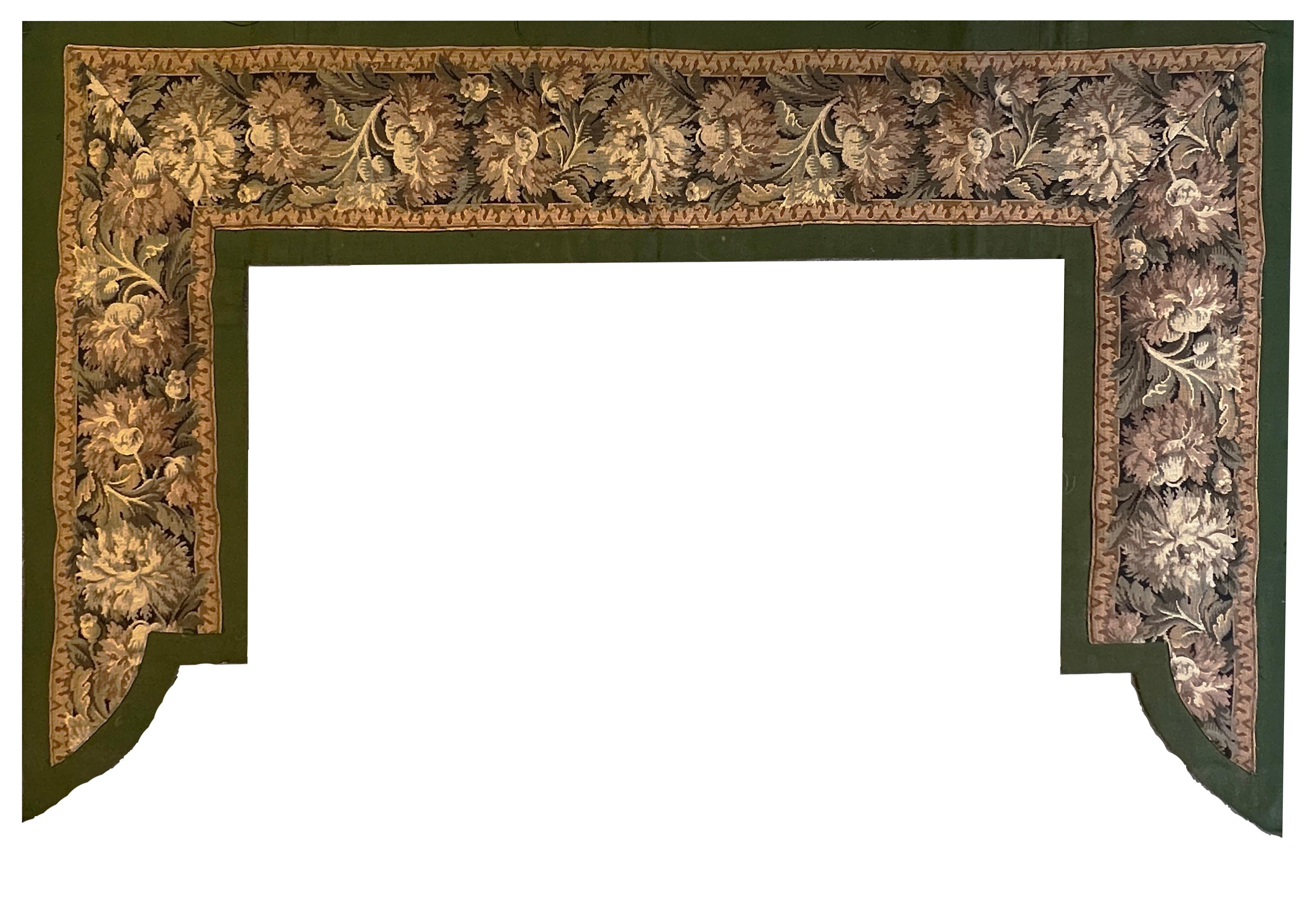 826 - 19. Jahrhundert Wandteppich-Tür im Angebot 1