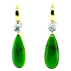 8,26 Karat Chromdiopsid-Ohrringe in Gold mit Diamanten