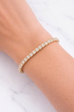 Brazalete flexible de diamantes de 8,26 qt en oro amarillo de 14 quilates by Brillante Jewels