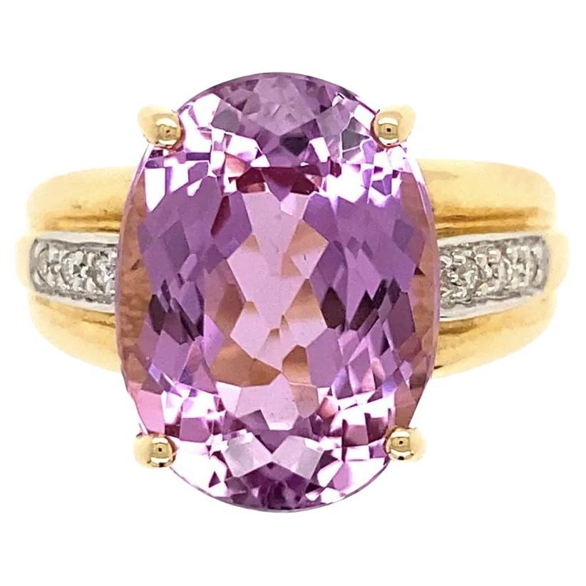 8.27 Carat Oval Pink Kunzite and Diamond Gold Statement Cocktail Ring For Sale