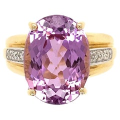 8.27 Carat Oval Pink Kunzite and Diamond Gold Statement Cocktail Ring