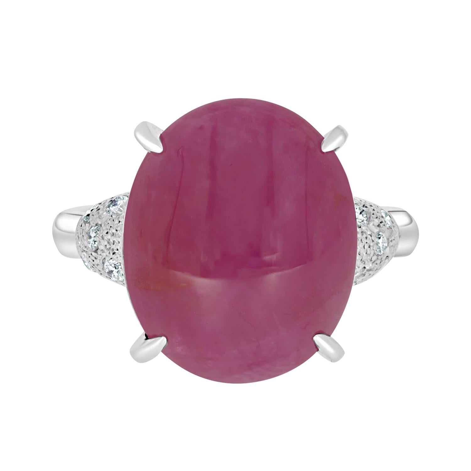 Anillo de rubí estrella de 8,27 ct con diamantes de 0,11 ct engastados en platino en venta