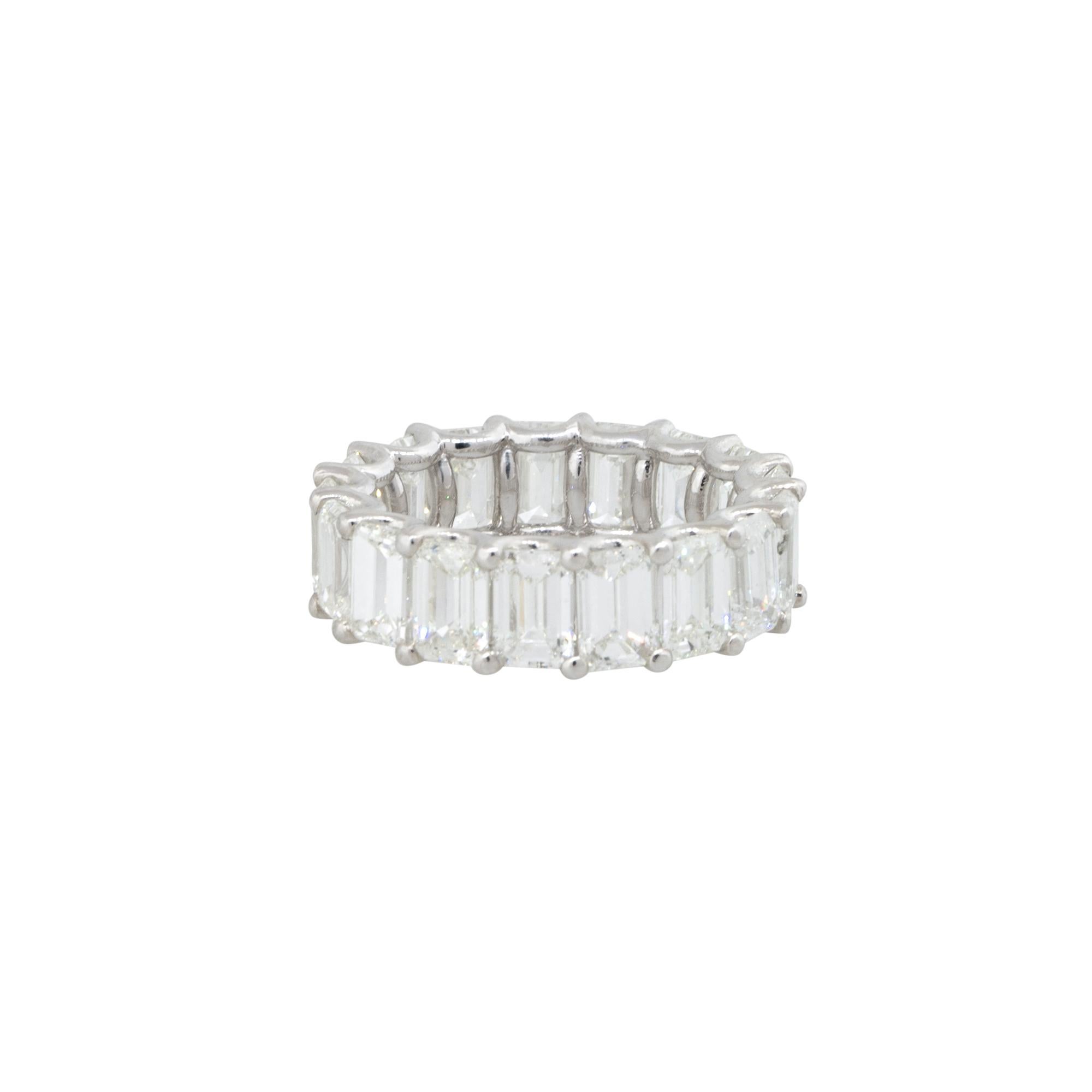 Nature 8.29 Carat Emerald Cut Diamond Platinum Eternity Band in Stock Excellent état - En vente à Boca Raton, FL