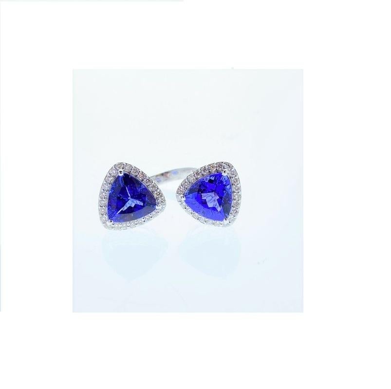 Women's 8.29 Carat Total Triangle Tanzanite and Diamond Cocktail Ring in 18 Karat Gold