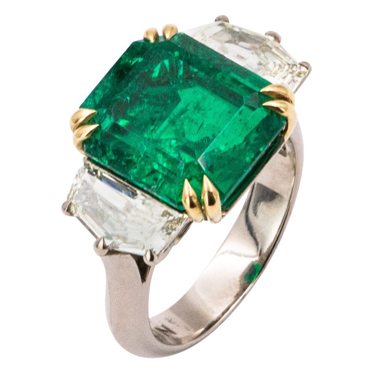 8.29 Carat White and Yellow Gold Three-Stone Green Emerald and Diamond ...